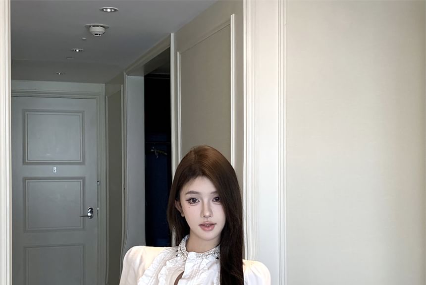 Ruffle Plain Long-Sleeve Crop Shirt