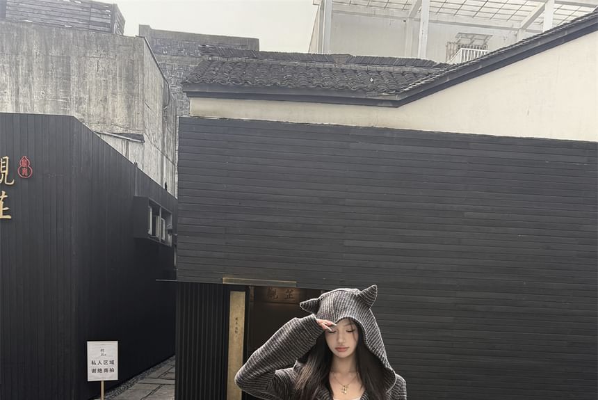 Crop Accent Zip / Waist Drawstring Hoodie Bootcut Devil Sweatpants Horn Striped