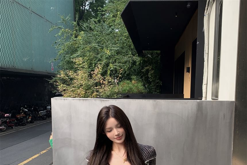 Crop Accent Zip / Waist Drawstring Hoodie Bootcut Devil Sweatpants Horn Striped