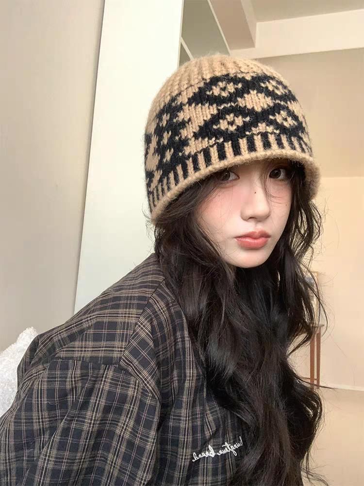 Jacquard Diamond Knit Beanie