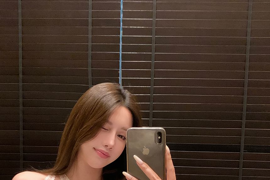 Asymmetrical Lace Crop Sleeveless Top