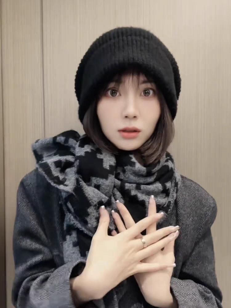 Patterned / Beanie Plain