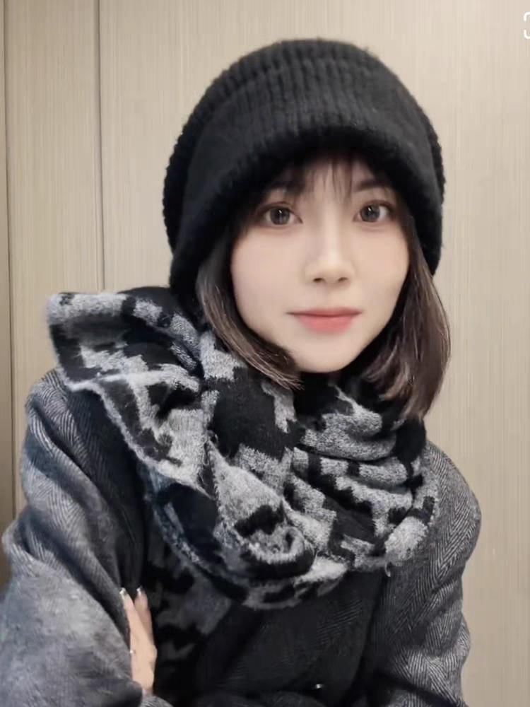 Patterned / Beanie Plain