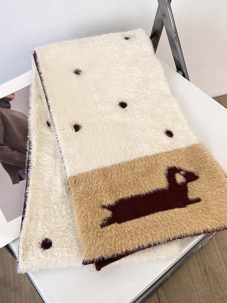 Dotted Scarf Knit Patterned Dog