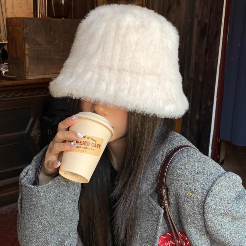 Hat Plain Fluffy Bucket