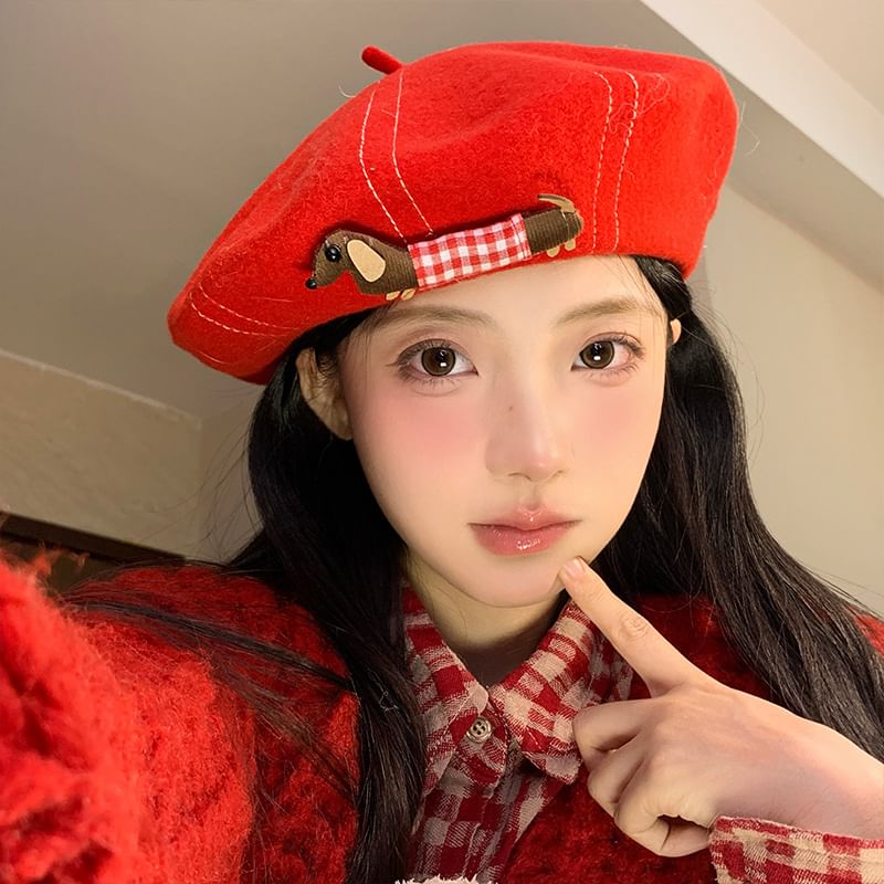 Dog Contrast Stitched Beret