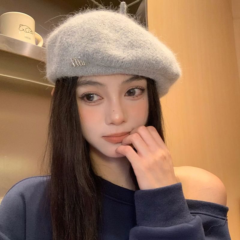 Knit Accent Beret Rhinestone