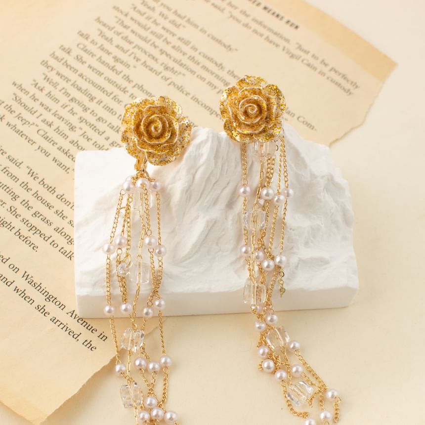 Faux Flower Pearl Stud Earring