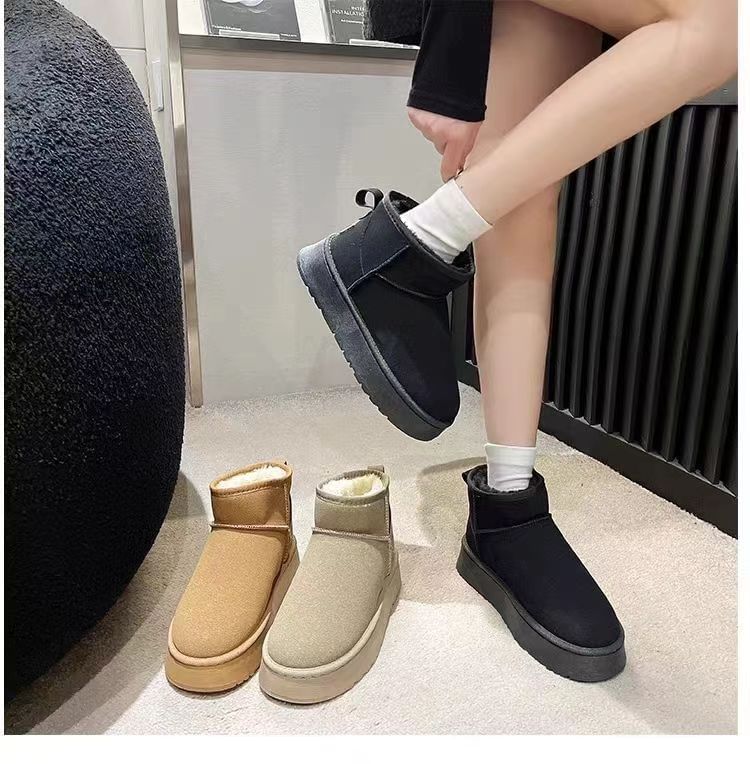 Platform Fleece-Lined Short Snow Boots