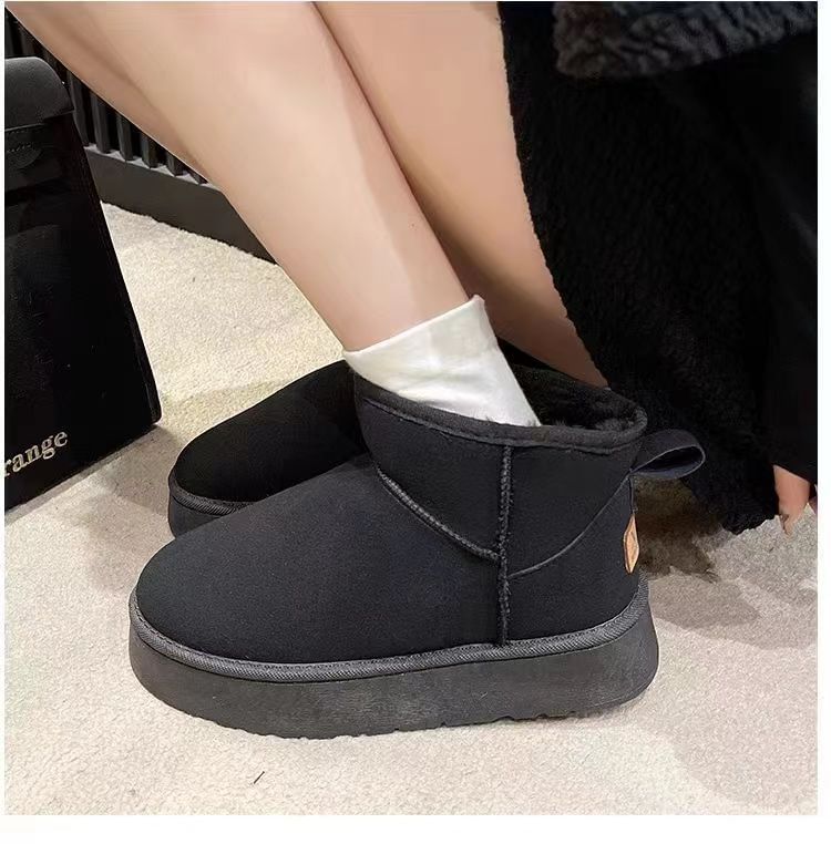 Platform Fleece-Lined Short Snow Boots
