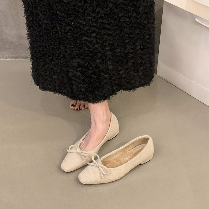 Toe Square Flats Bow