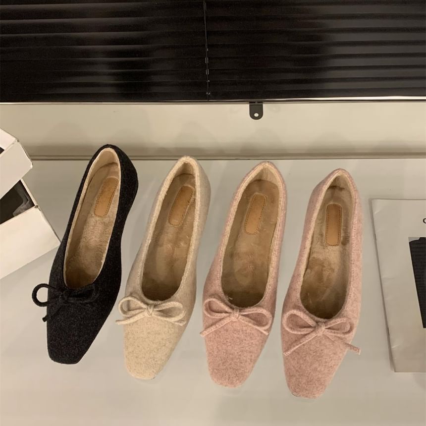 Toe Square Flats Bow