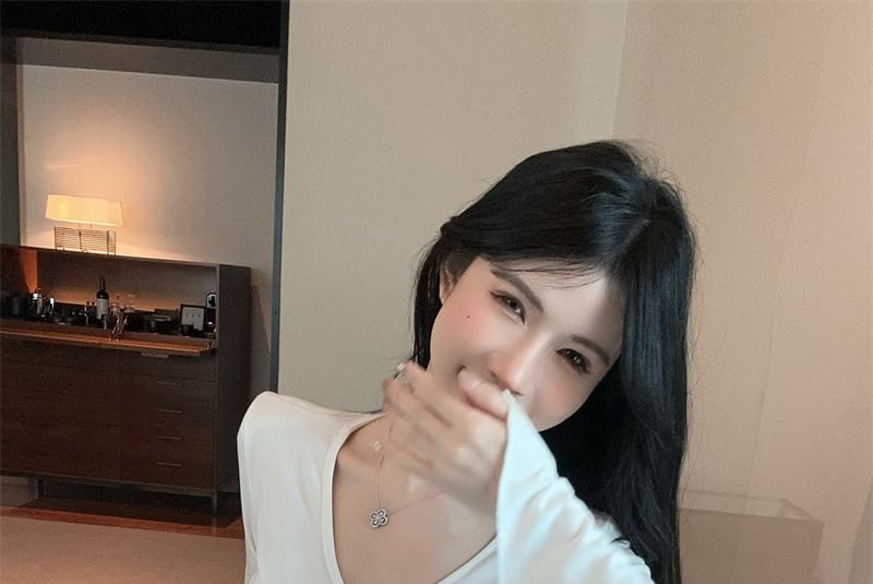 Fit Slit Plain T-Shirt V-Neck Long-Sleeve Slim