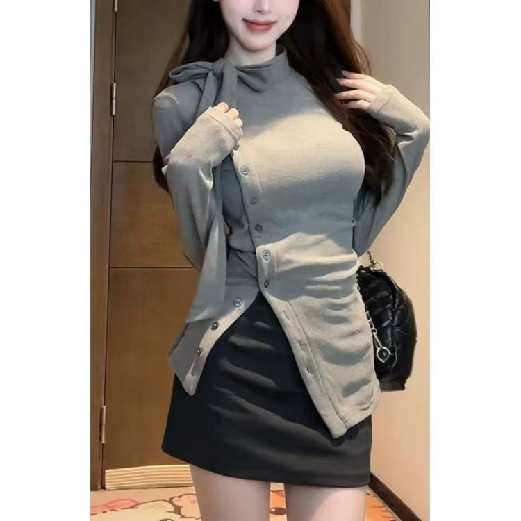 Plain Stand Long-Sleeve Collar T-Shirt Asymmetrical Button-Up