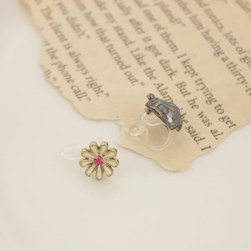 Teapot Flower Clip Enamel On Earring Asymmetrical Stud /