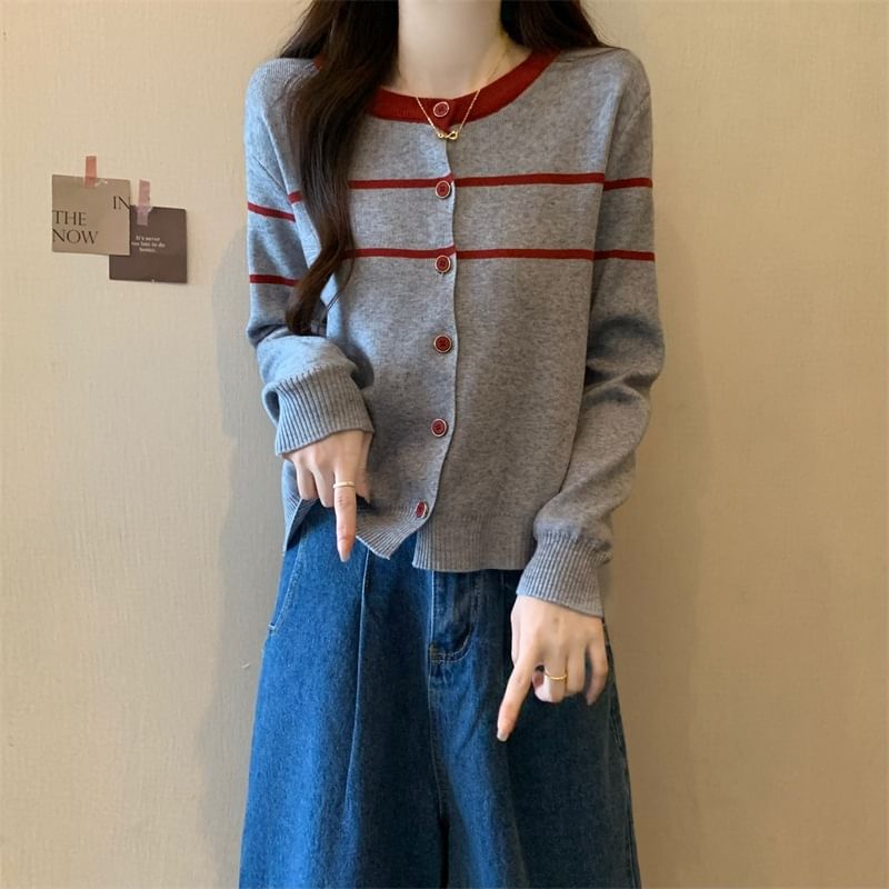 Two-Tone Striped Round Neck Cardigan