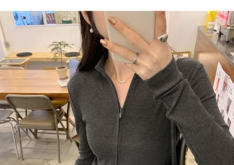 Long Sleeve Stand Collar Slim Fit Cardigan