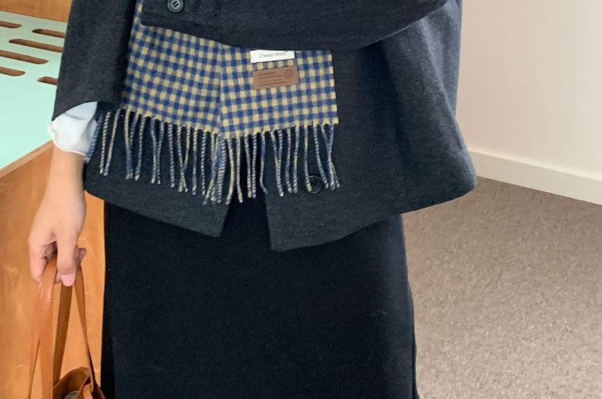Applique Plaid Fringed Scarf Trim