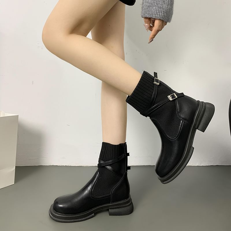 Platform Panel Knit Buckled Short Boots