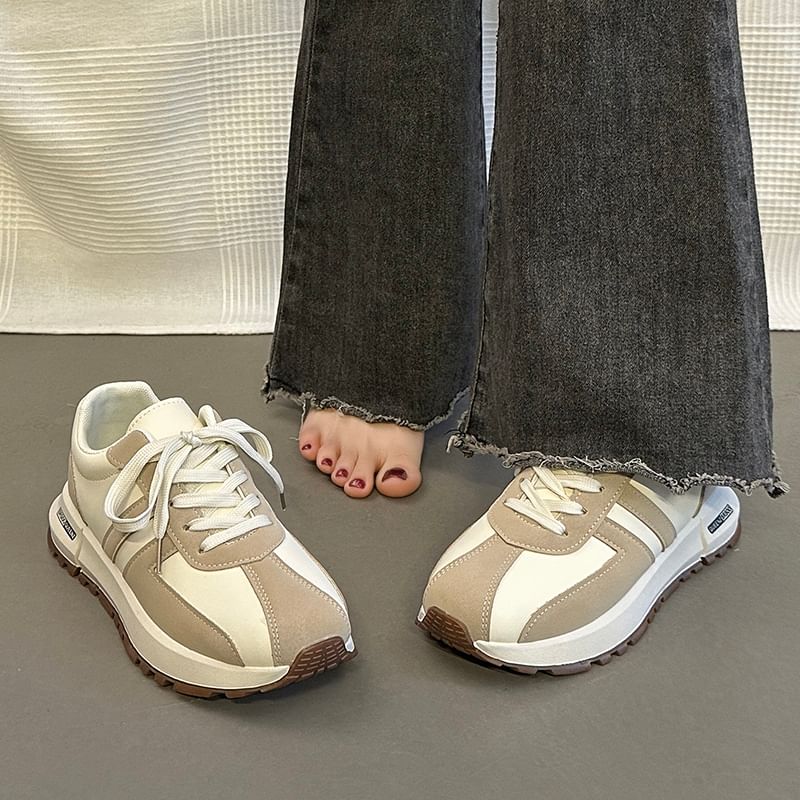 Sneakers Platform Panel