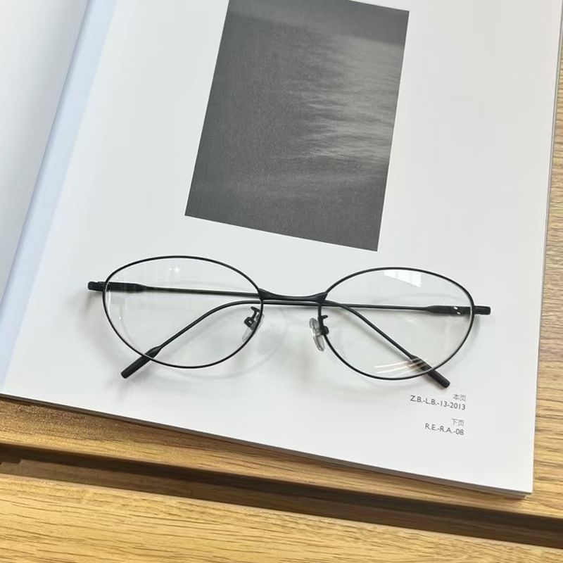 Thin Oval Eyeglasses Frame