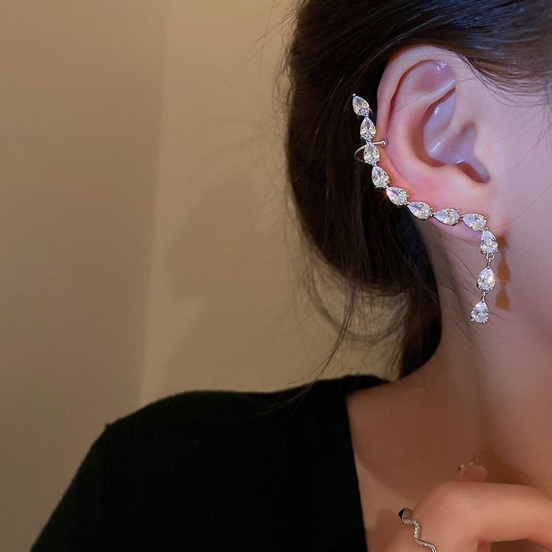 Ear Huggie Drop Hook / Stud Cuff Earring
