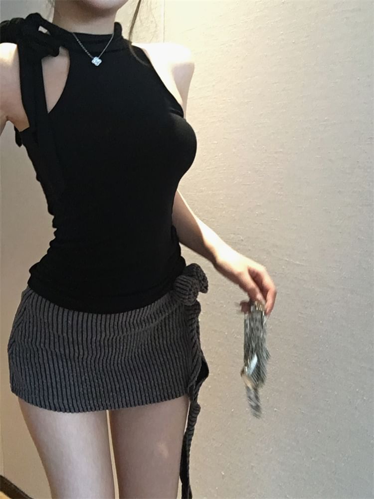 Neck Detail Flower Low Halter Plain Skirt Pencil Mini Mock Top / Waist