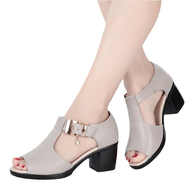 Heel Buckled Sandals Chunky