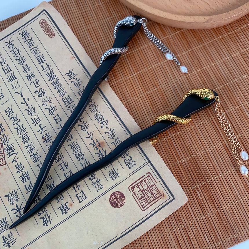 Faux Stick Fringed Hair Snake Pearl