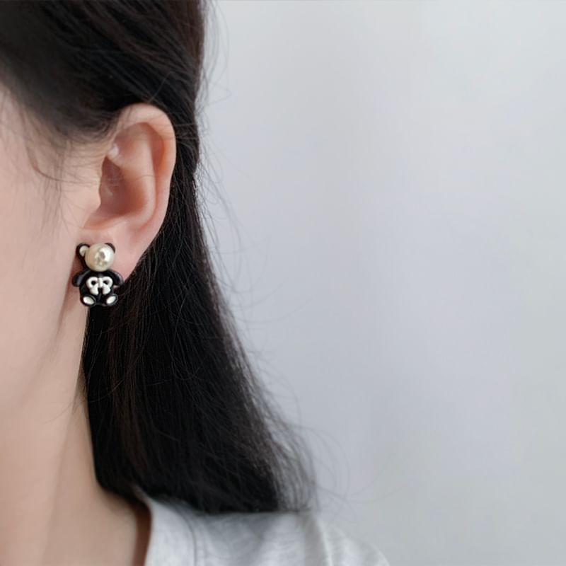 Bear Stud / Earring Pearl Faux Clip On