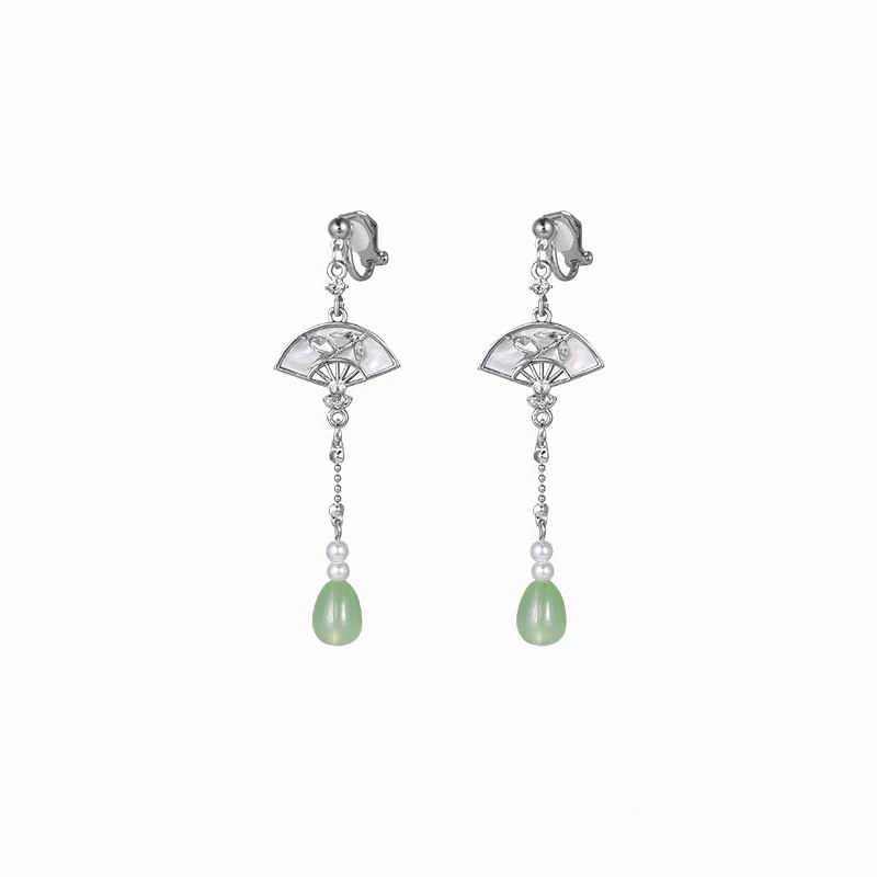 Clip Faux Fan Drop On Jade / Earring