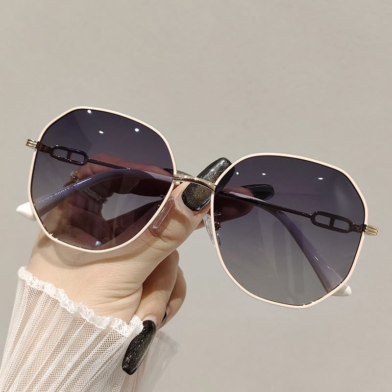 Geometric Oversized Sunglasses