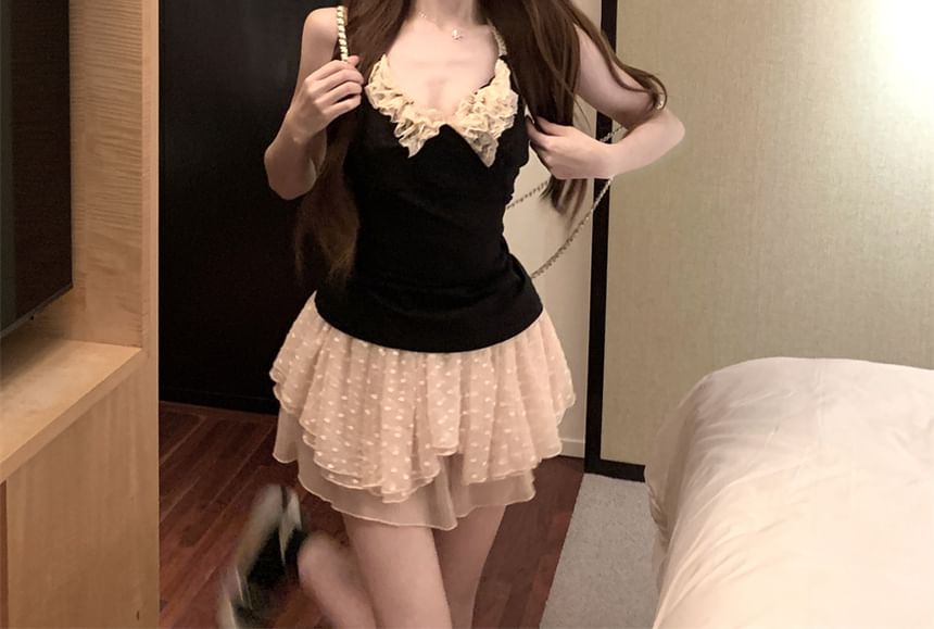 Mini Dotted A-Line / Rise Asymmetrical Skirt Scoop Plain Top Lace Neck Halter Mid Trim