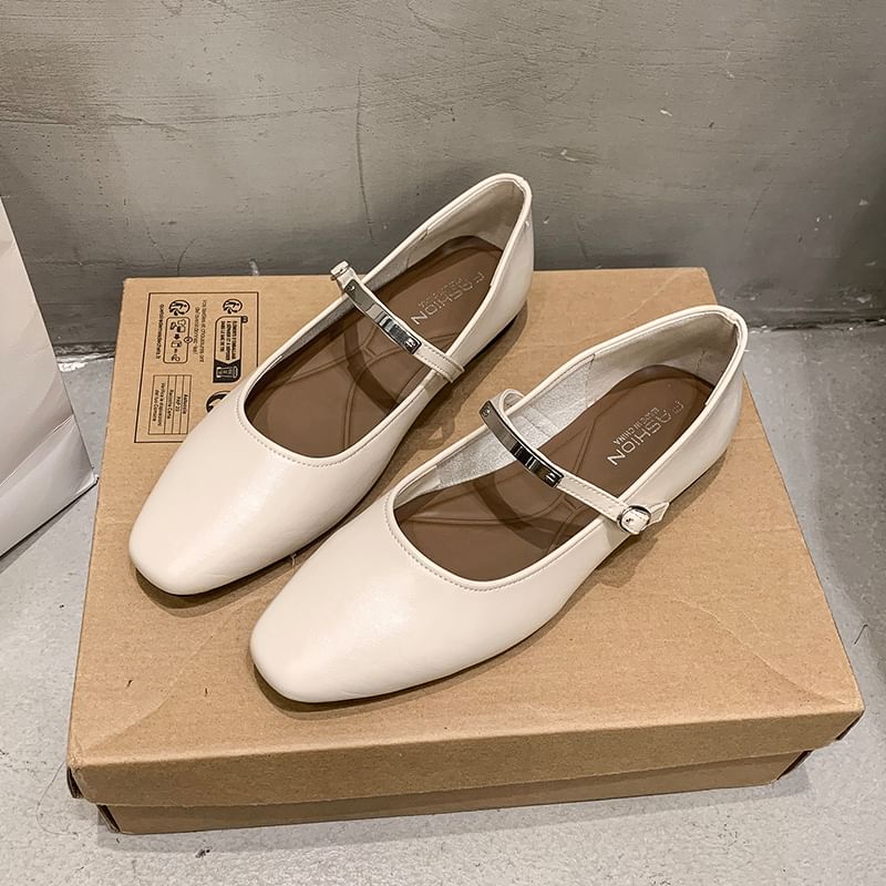 Metal Jane Buckle Mary Shoes Accent