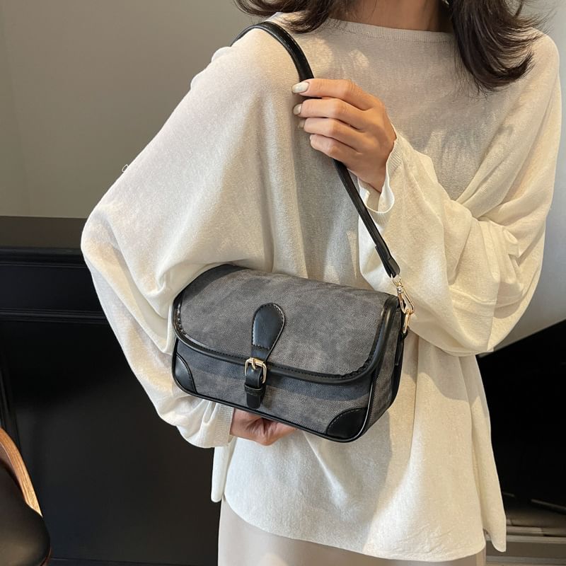 Contrast Piping Faux Leather Crossbody Bag