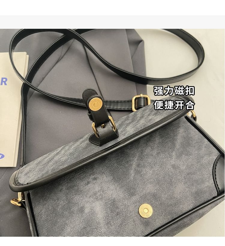 Contrast Piping Faux Leather Crossbody Bag