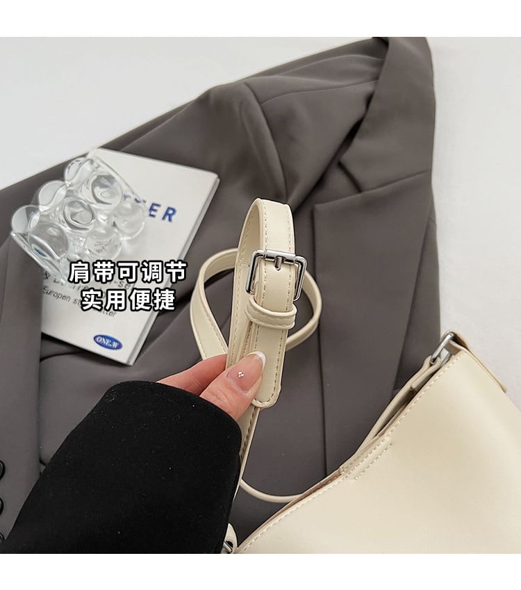 Plain Faux Bucket Bag Leather