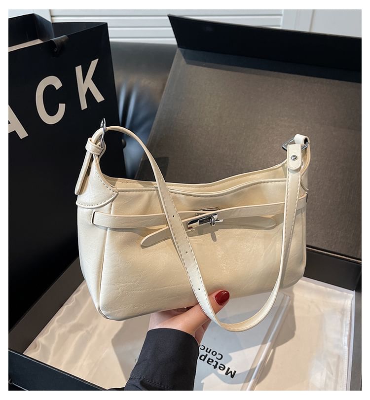 Bag Faux Leather Shiny Shoulder