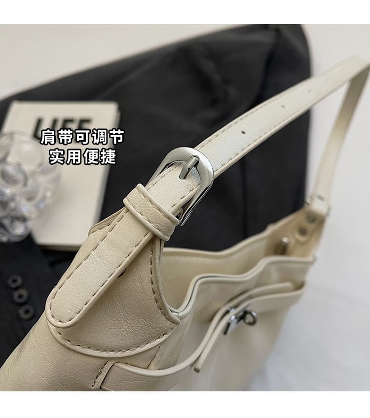 Bag Faux Leather Shiny Shoulder