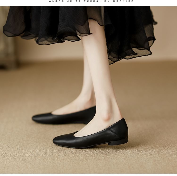 Square-Toe Flats