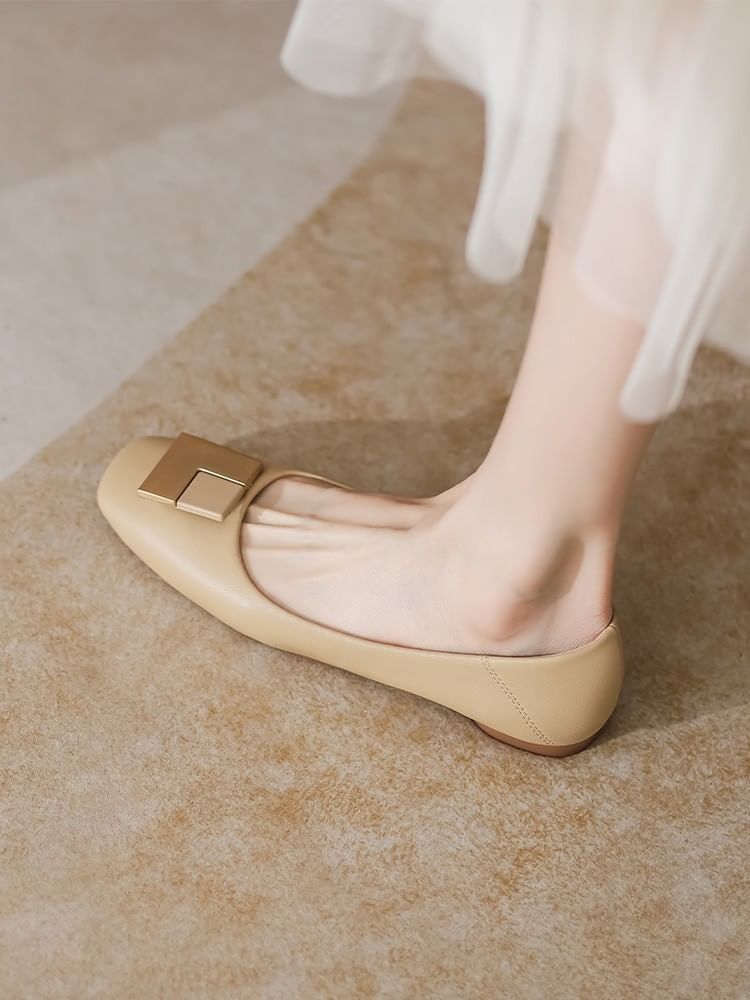 Buckled Flats Geometric