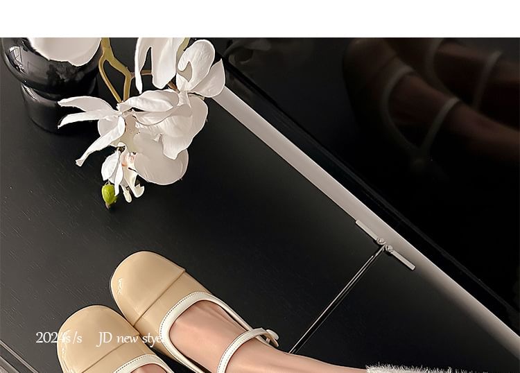 Mary Heel Contrast Pumps Block Jane Trim