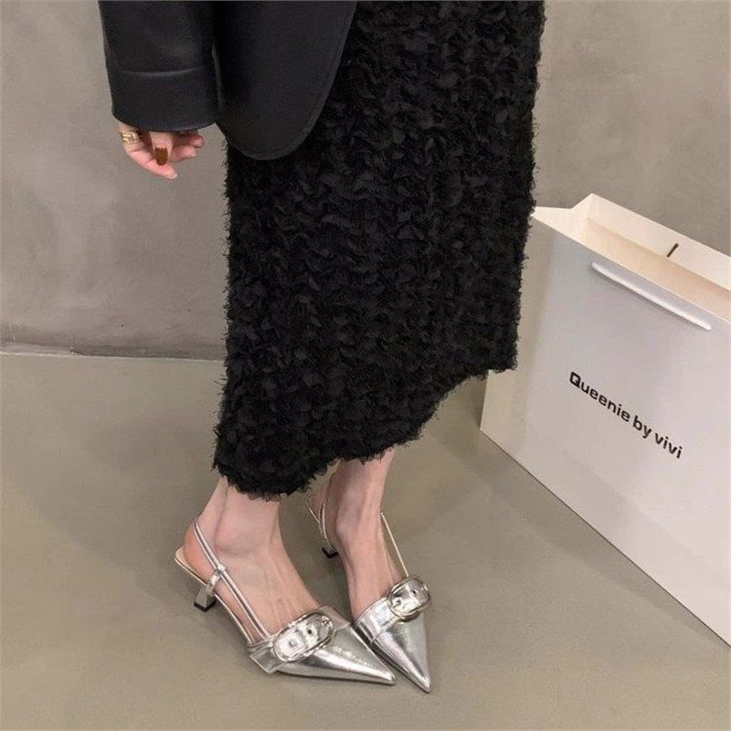 Kitten Heel Pointed Toe Plain Buckled Slingback Sandals