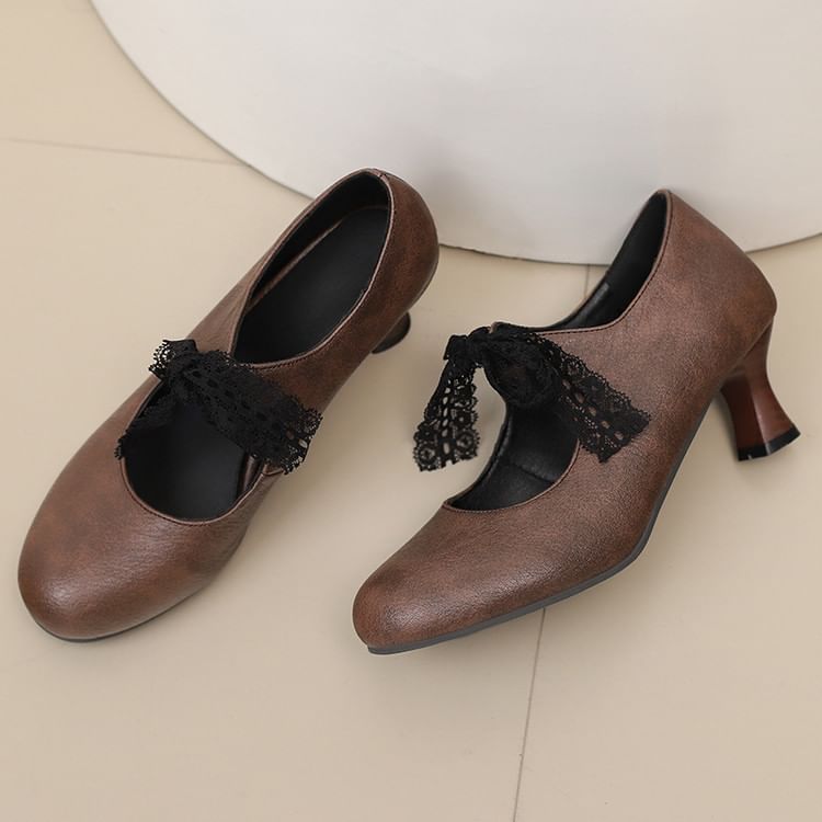 Jane Low Plain Heel Lace Pumps Mary