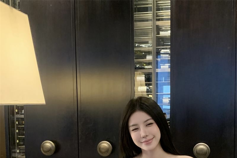 Rhinestone Tank Accent One-Shoulder Fit Slim Top Crop