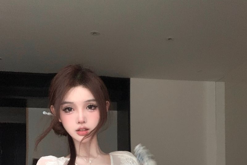 Maxi Top Blouse Set Plain Puff-Sleeve Embroidered Flower Rise Shorts / V-Neck A-Line Skirt Camisole High