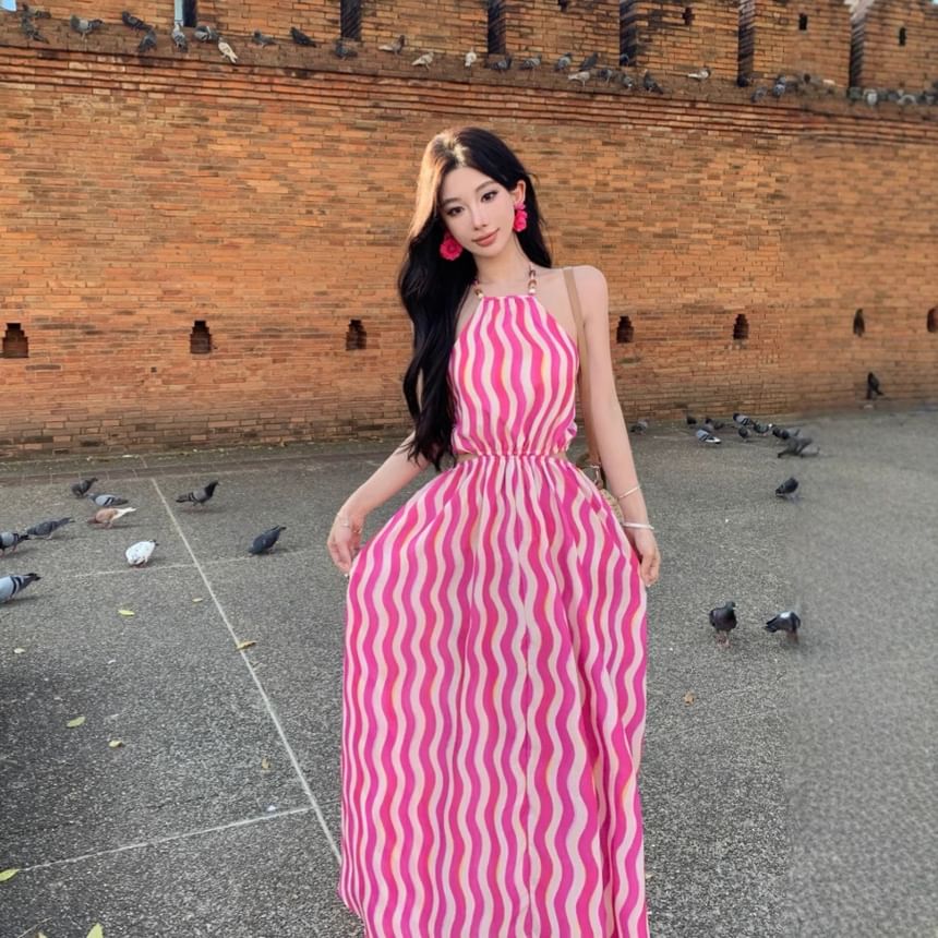 Dress Wave Maxi Halter Sleeveless Neck A-Line Striped