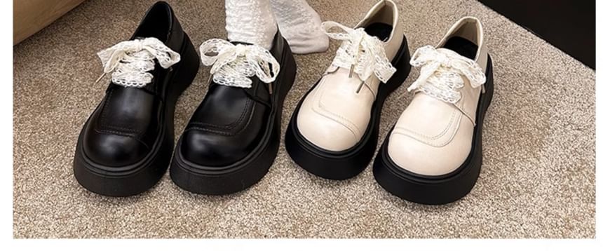 Panel Up Lace Platform Shoes