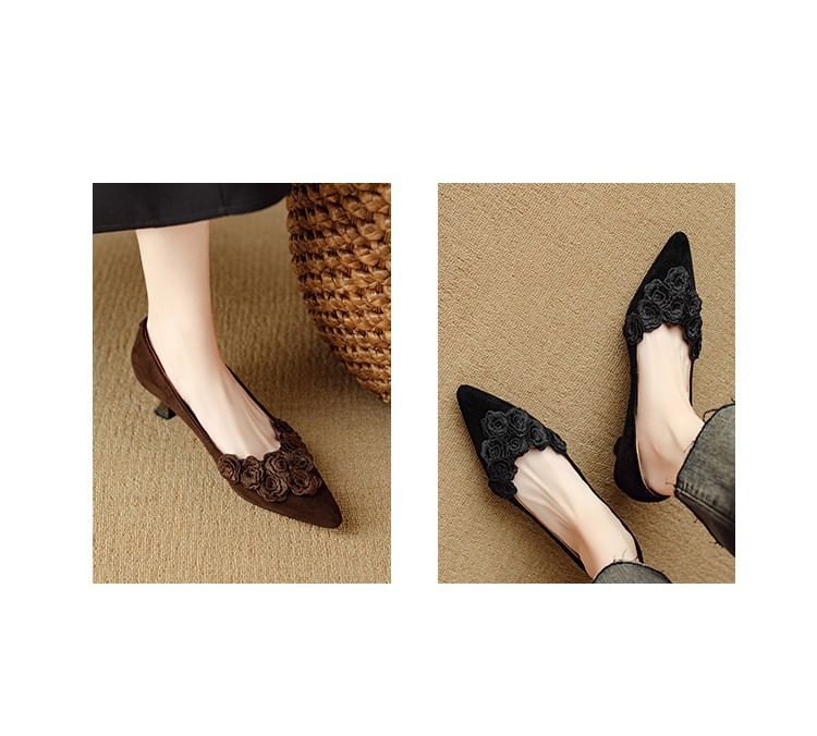 Pumps Kitten Heel Pointed Flower Toe Plain Accent