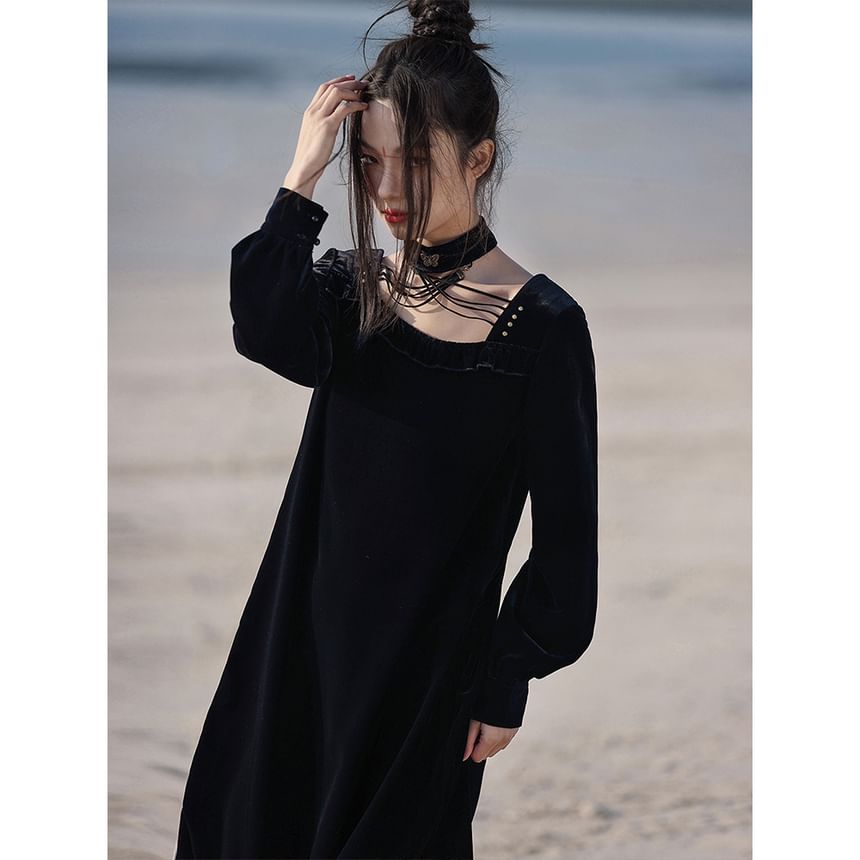 Velvet Frill Trim Halter Neck A-Line Maxi Dress